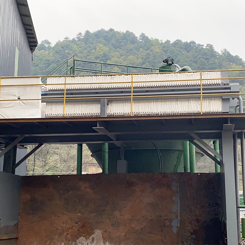 洗沙廠使用壓濾機(jī)客戶(hù)現(xiàn)場(chǎng)